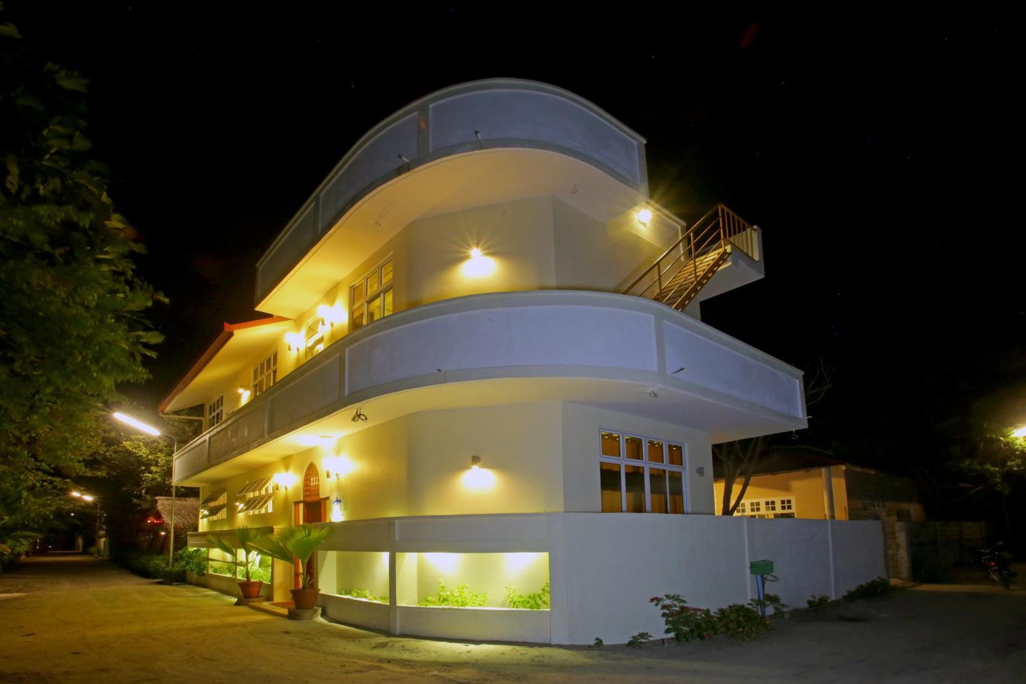 Hanifaru Transit Inn Dharavandhoo Dış mekan fotoğraf